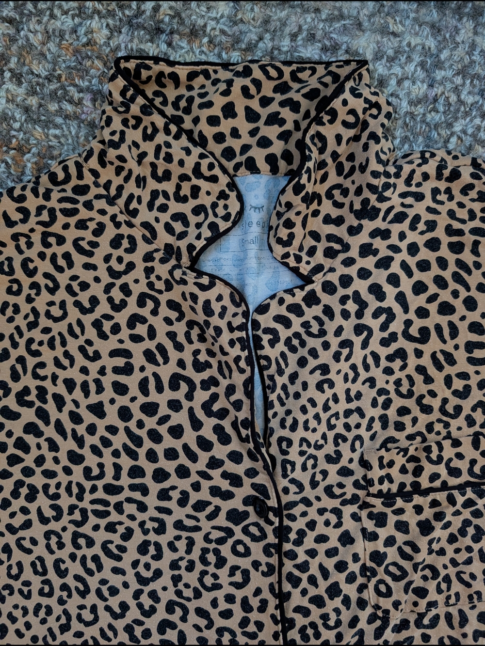 Little Sleepies Women's Leopard Print Two-Piece Pajama Set Small - Picture 2 of 4